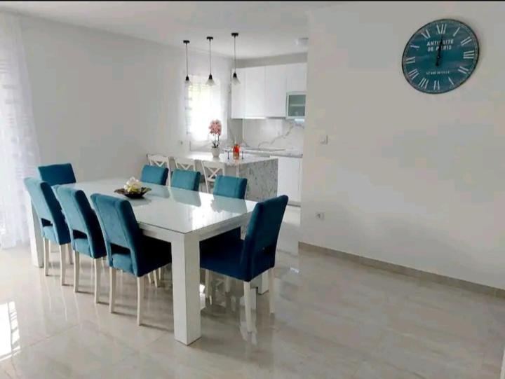 Apartman Hope Zmijavci Εξωτερικό φωτογραφία