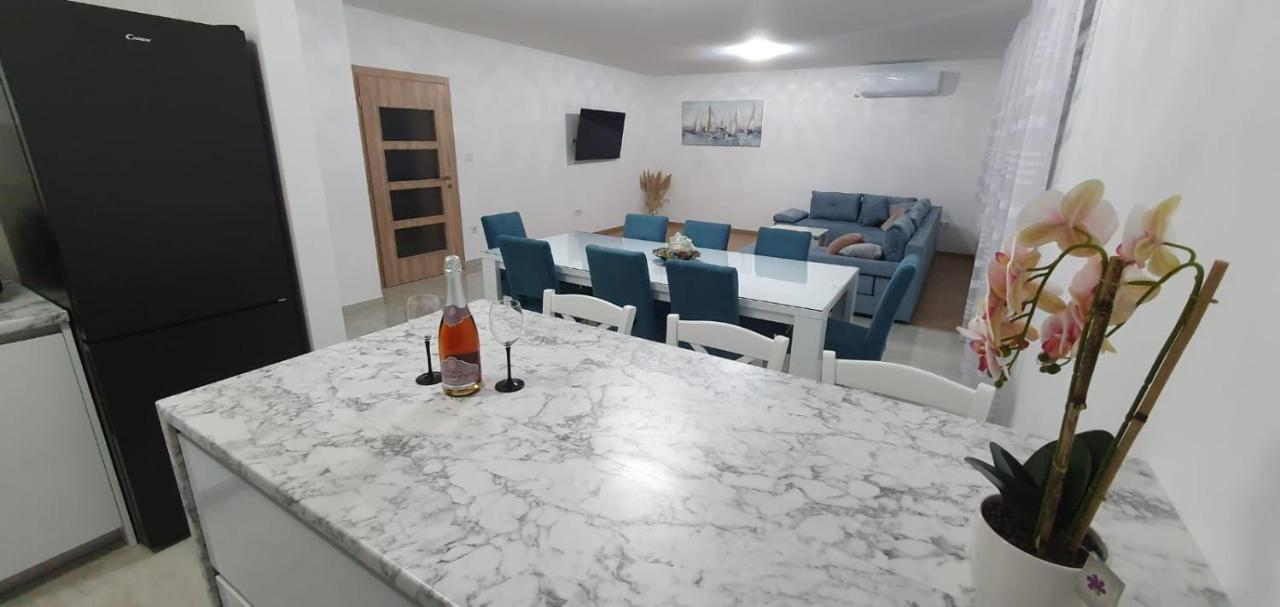 Apartman Hope Zmijavci Εξωτερικό φωτογραφία